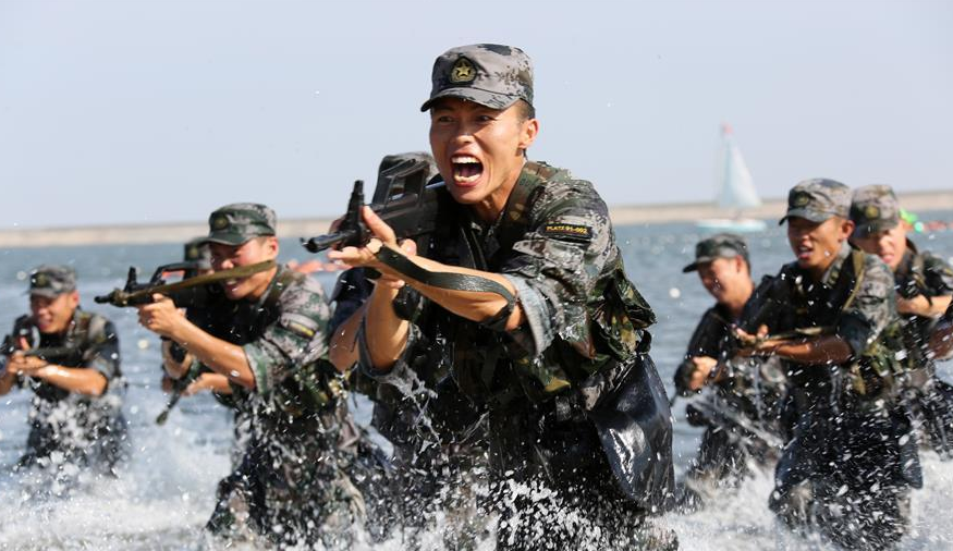 解放军破晓出击现场震撼画面揭秘