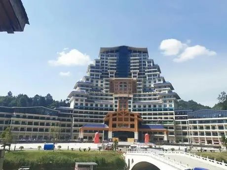 烂尾楼变宝，水司楼重生与巷弄深处特色小店的新生之旅