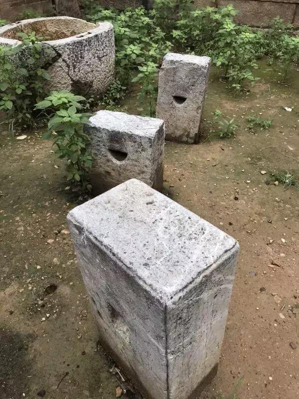 存量房贷利率调整与小巷深处的特色小店探秘