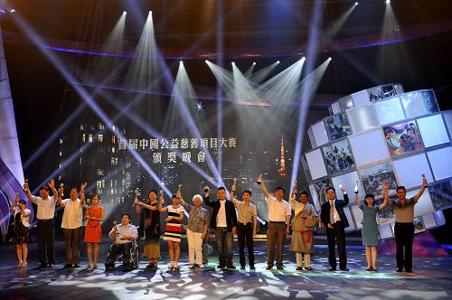 二四六香港资料期期准一，最新正品解答落实_app96.89.48