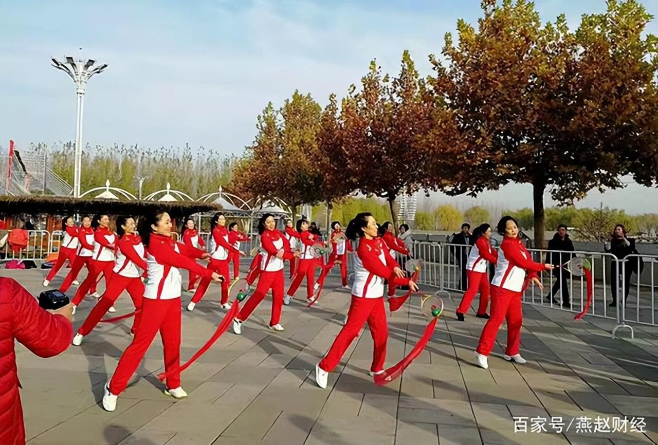 辛有志最新动态，拥抱自然，心灵寻觅宁静之旅