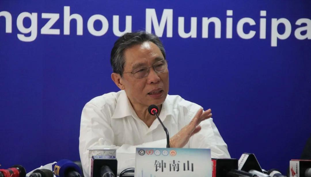 香飘飘总经理辞职，短暂任职后的意外辞职之旅与友情拥抱