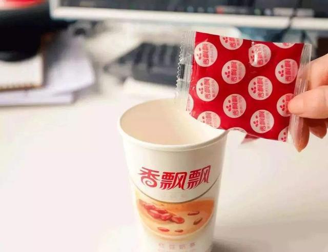 香飘飘总经理辞职背后的故事与小巷特色小店探秘揭秘