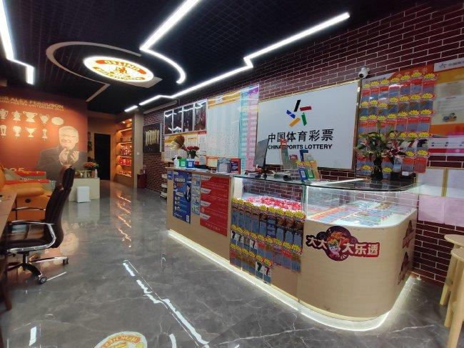 财经新闻最新动态，小巷特色小店奇遇中的隐秘宝藏探索