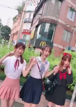 三上最新揭秘，小巷深处的独特风味美食