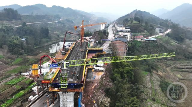 忠县铁路最新动态，进展与影响分析