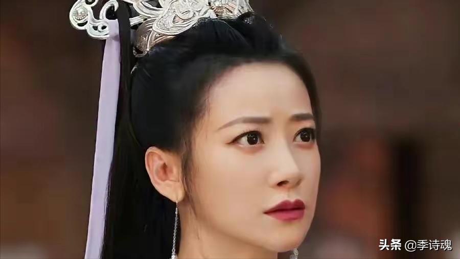 小巷神秘宝藏揭秘，斗战狂潮最新章节揭晓