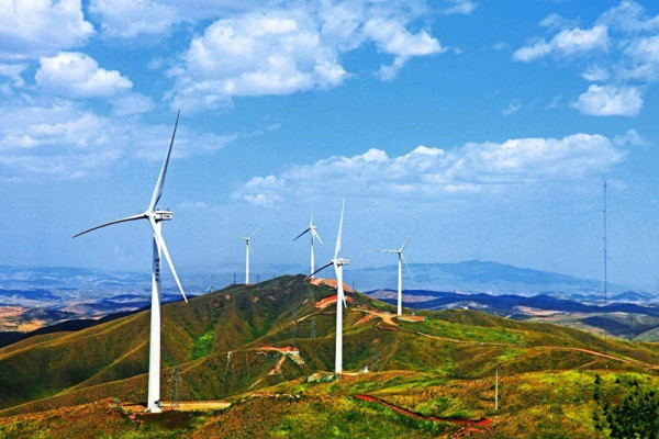 中房股份最新动态，自然美景探索之旅的心灵觉醒与洗涤