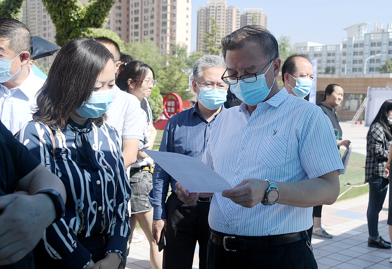 泉州市包袋厂欢乐招聘日盛大开启，最新职位火热招募中