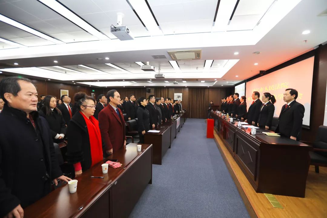靖江最新人事任免背后的故事与温馨时刻