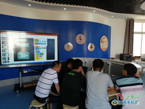 科技引领未来教育新时代，最新教育设备重塑学习体验