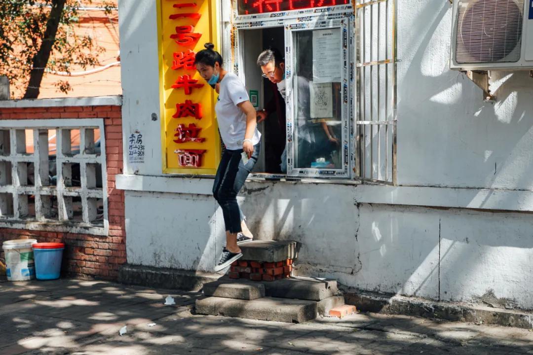 探索小巷秘密宝藏，隐藏在寻常巷弄中的独特小店之旅