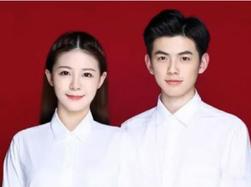 科技与浪漫的艺术融合，明星结婚证件照揭秘