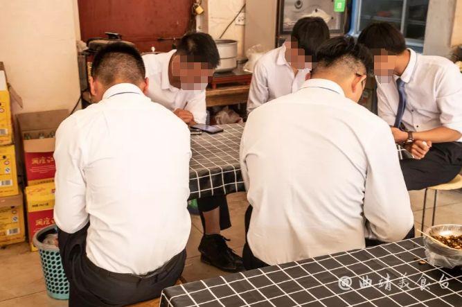 曲靖市最新招聘信息探索，小巷特色小店的人才宝藏之旅