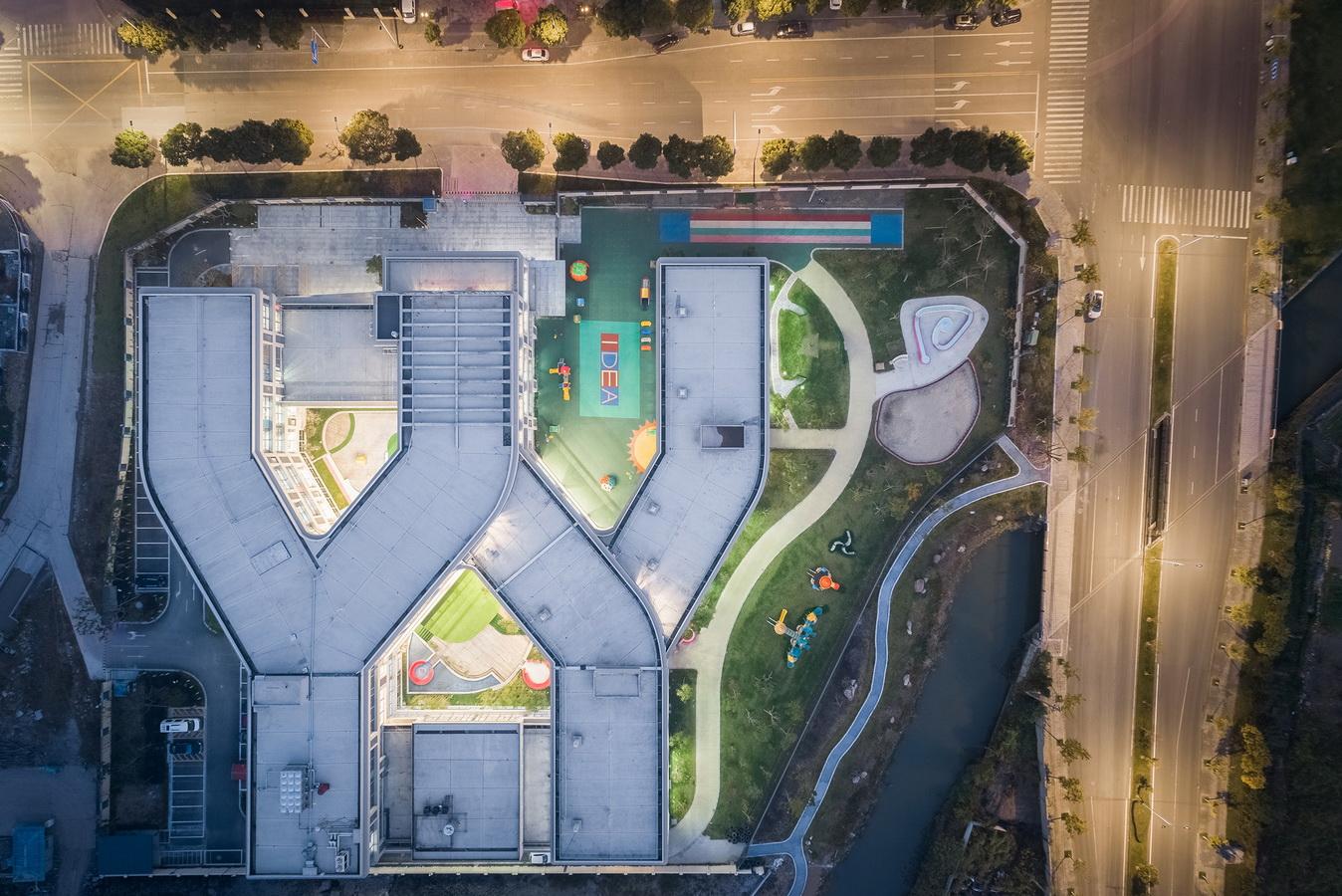 YY最新版官方下载，欢笑与陪伴的温馨之旅