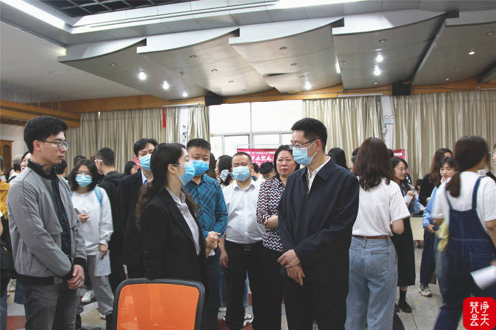伊宁市最新招聘信息深度解析及求职指南