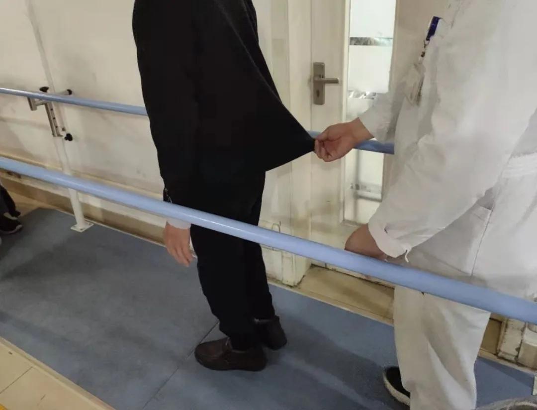 帕金森病最新治疗步骤指南及疗法概述