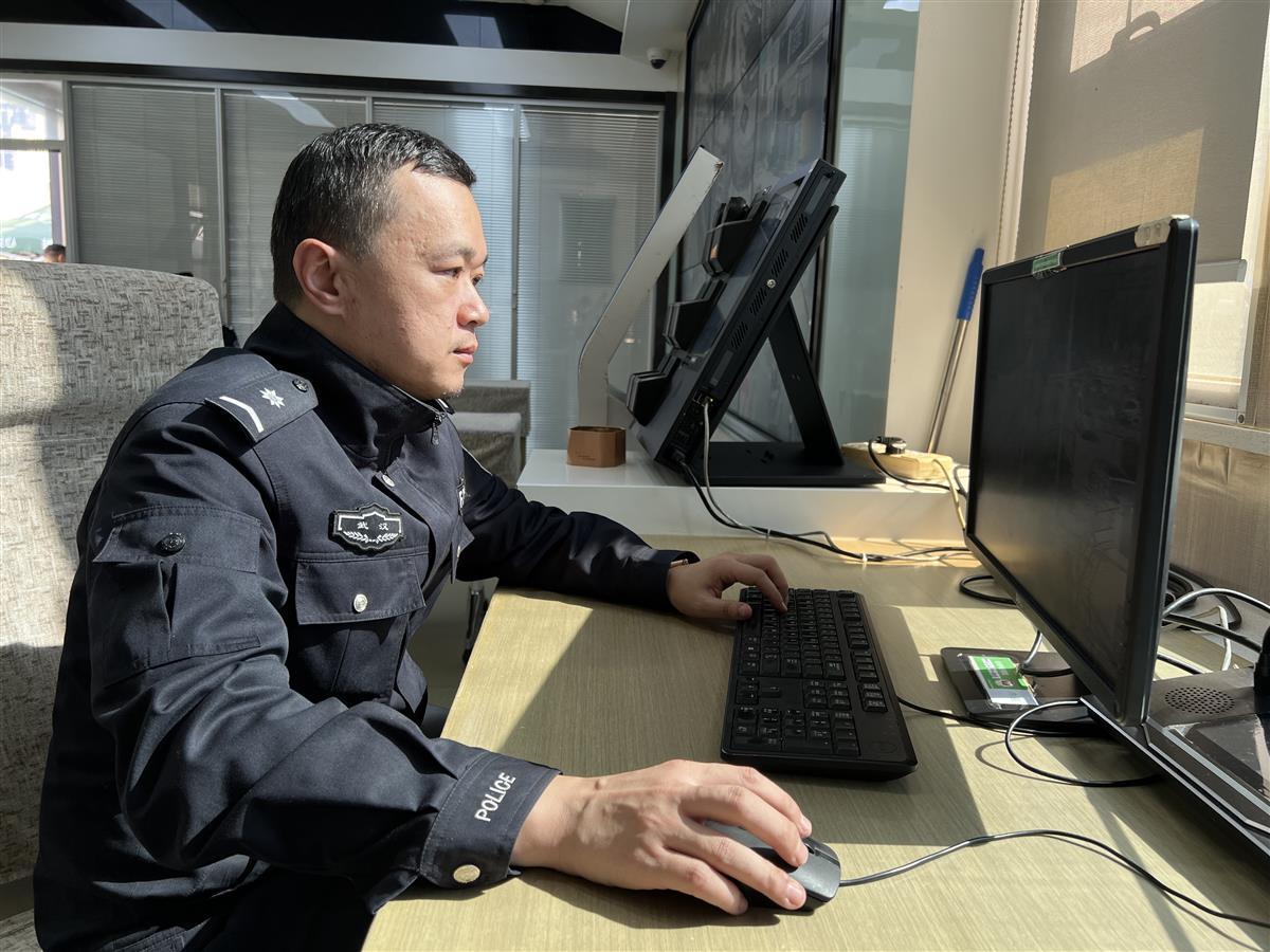 下载安全卫士最新版，变化、自信与成就感的探索之旅