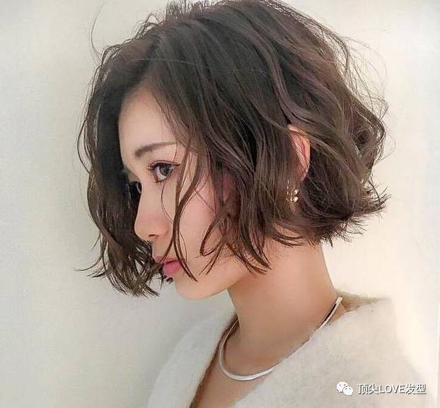 最新沙宣头，时尚潮流的发型典范标杆